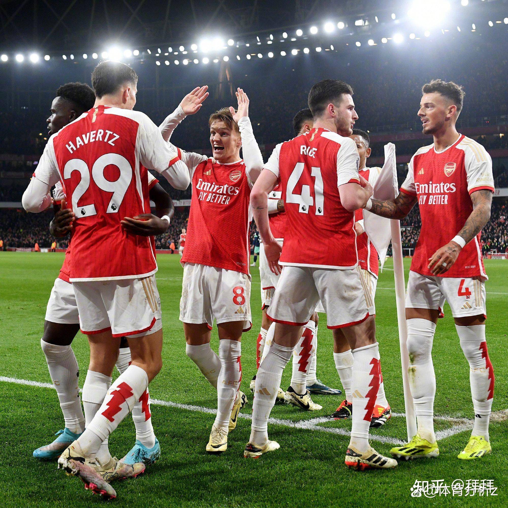 顶尖球员共同角逐，激烈竞争的简单介绍